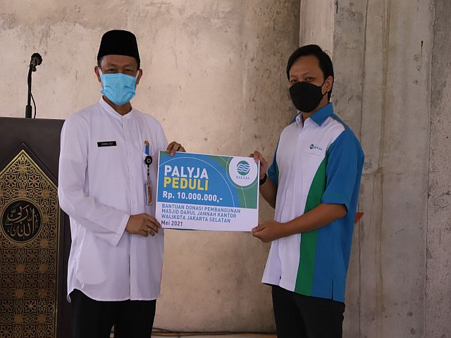 plt-wali-kota-jaksel-terima-donasi-palyja-untuk-masjid-darul-jannah