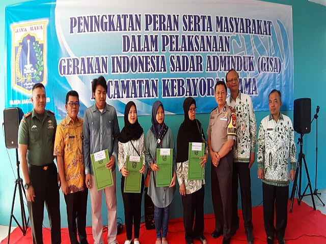 ratusan-warga-kebayoran-lama-terlayani-biduk