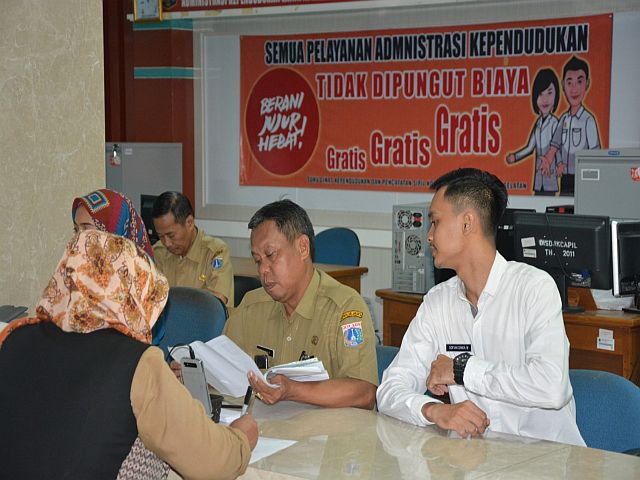 sudin-dukcakpil-jaksel-akan-data-pendatang-pasca-idulfitri