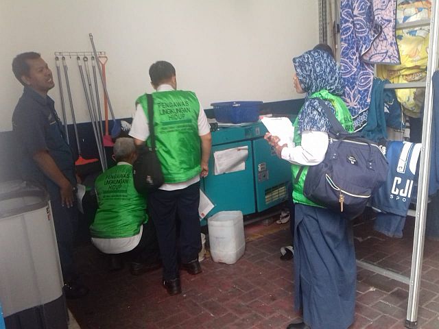sudin-lh-jaksel-lakukan-pplh-terhadap-bengkel-di-bintaro
