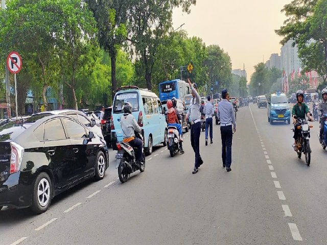 sudinhub-jaksel-siagakan-100-petugas-lancarkan-lalin-tmp-kalibata