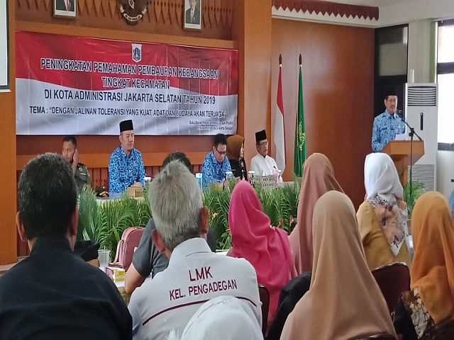 wali-kota-jaksel-ajak-masyarakat-jaga-persatuan