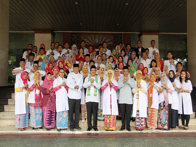 wali-kota-jaksel-lepas-194-petugas-pemeriksa-kesehatan-hewan-kurban