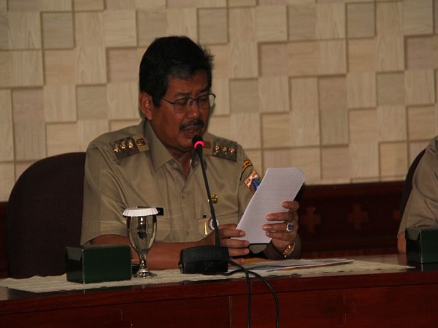 wali-kota-jaksel-pinta-pendapatan-pajak-dioptimalkan