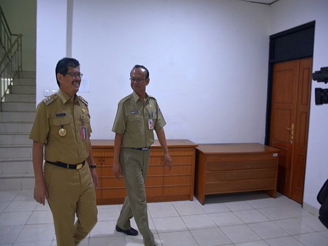 wali-kota-jaksel-sidak-kantor-sudin-dukcapil