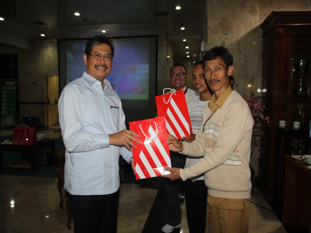 warga-jaksel-semangat-dukung-timnas-indonesia